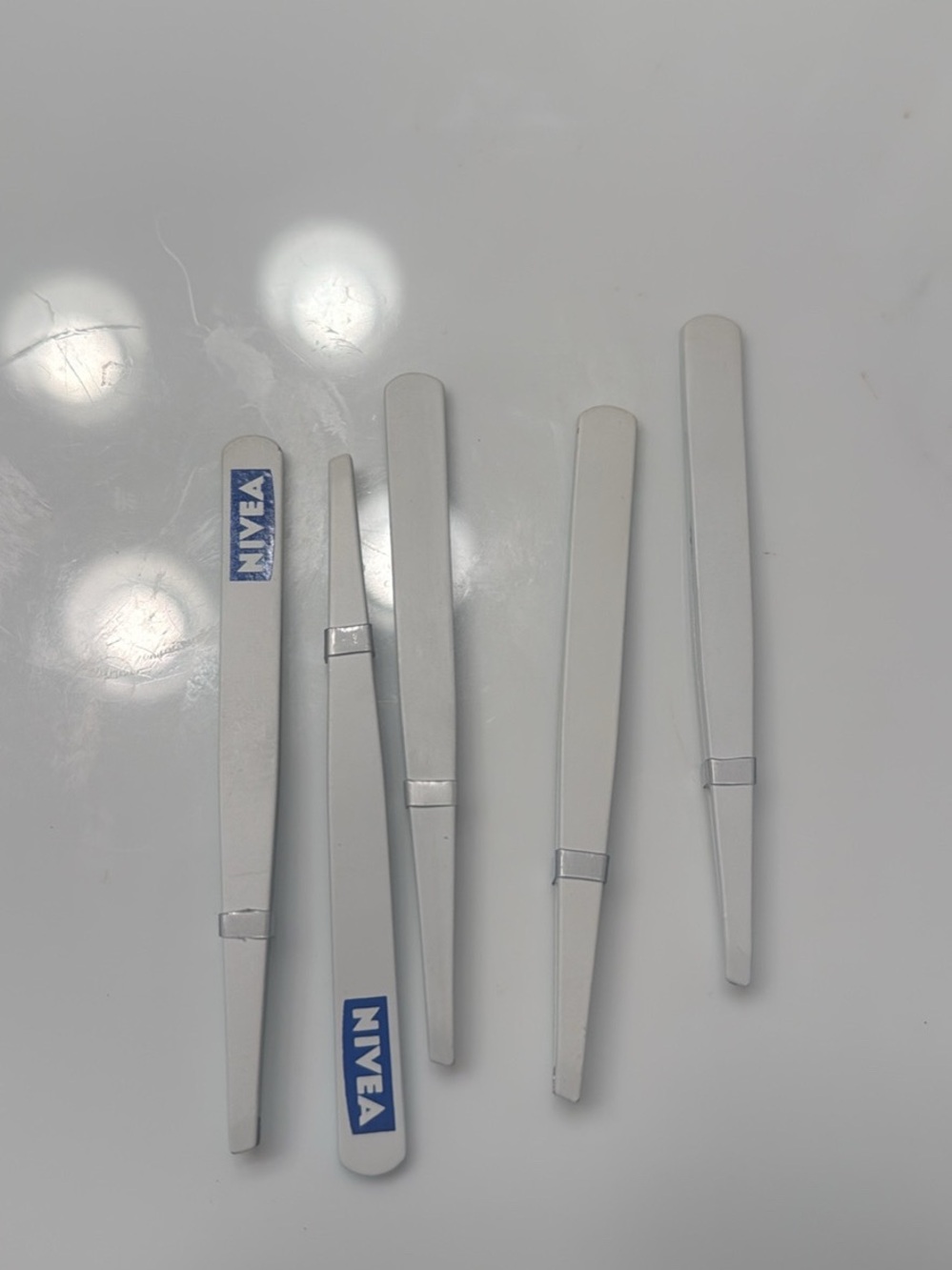 Nivea Tweezers